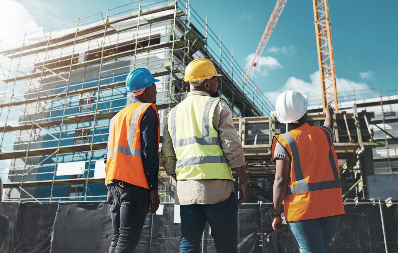 Comment choisir des matériaux de construction de qualité pour vos projets en Afrique de l’Ouest